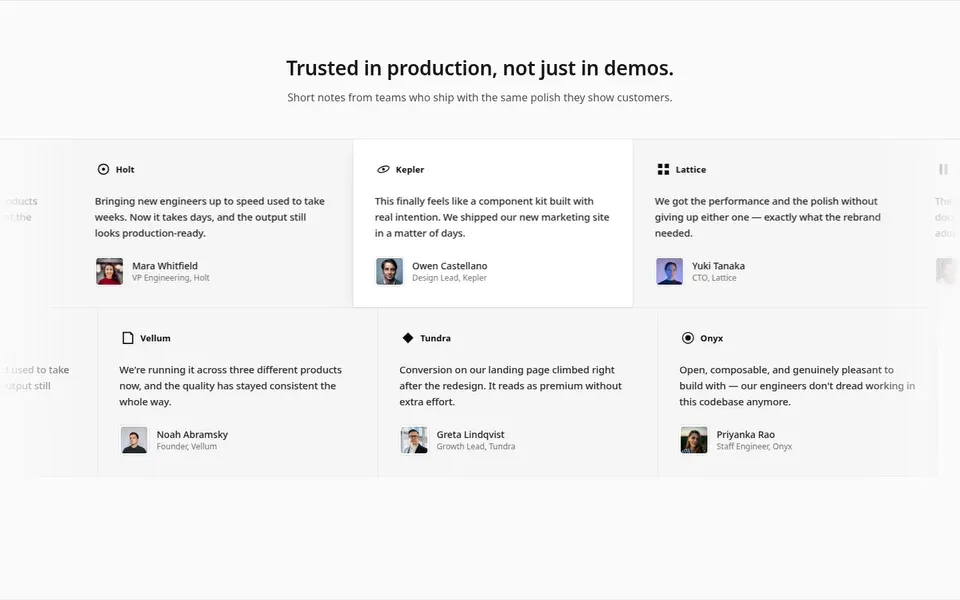 Testimonials Marquee Grid Boxed